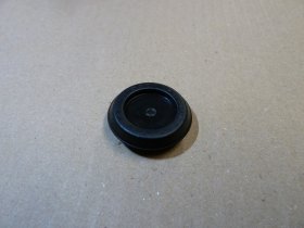 Floor Plug (1 1/2) plastic"