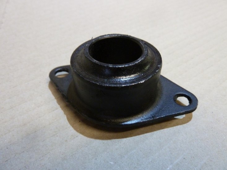 Mid Engine Mounting