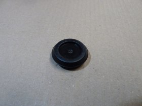 Floor Plug (1 1/2) plastic"