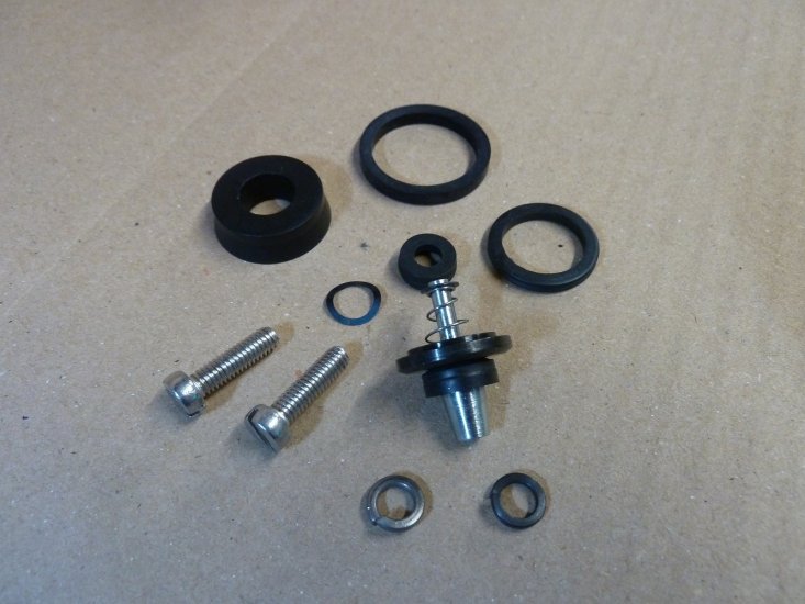 Brake Master Cyl Kit *