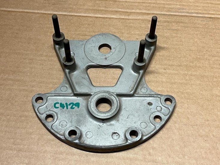 S/H - Timing Bracket Rear 3.8 / 3.4