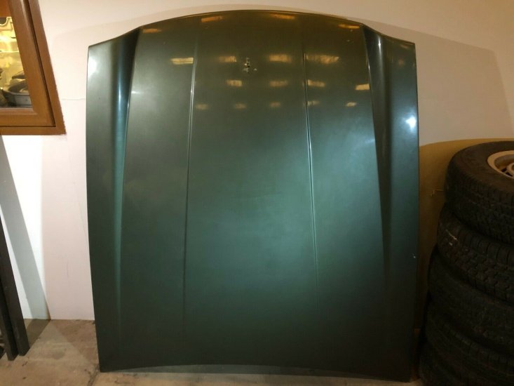 S/H - XJS 5.3 V12 - Bonnet in good / solid condition