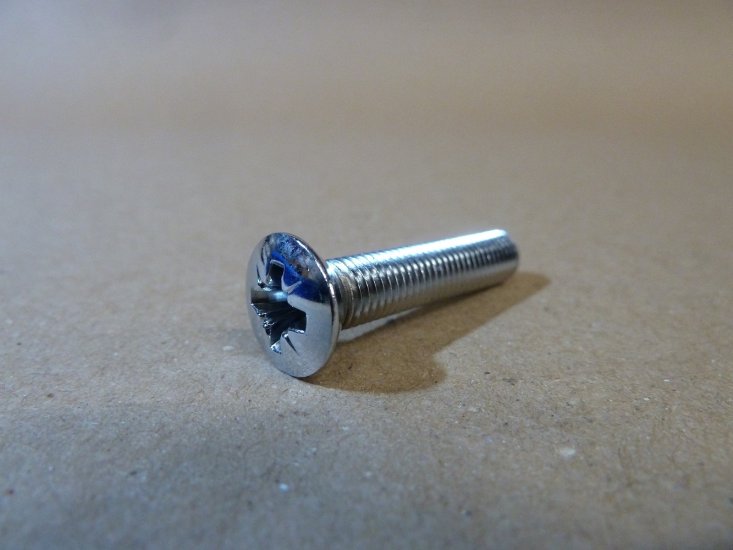 Door stricker screw