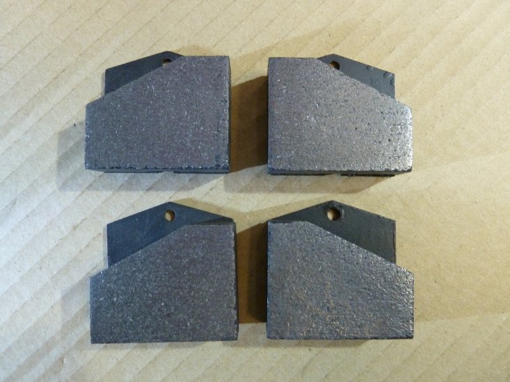 Handbrake Pad Set
