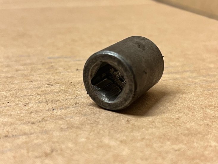 S/H - Oil Pump Drive Shaft Coupling