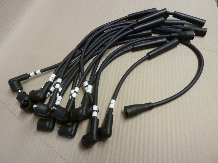 HT Plug lead set Silicon (V12)