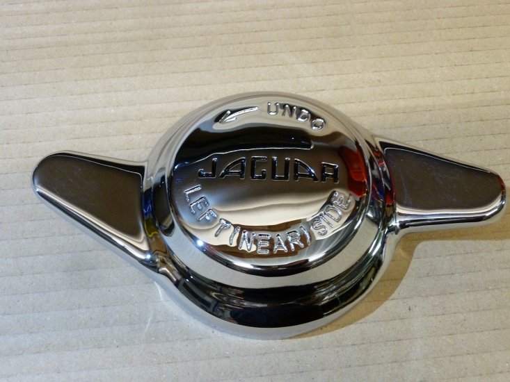 Wire Wheel Spinner (Jaguar) UK - LH