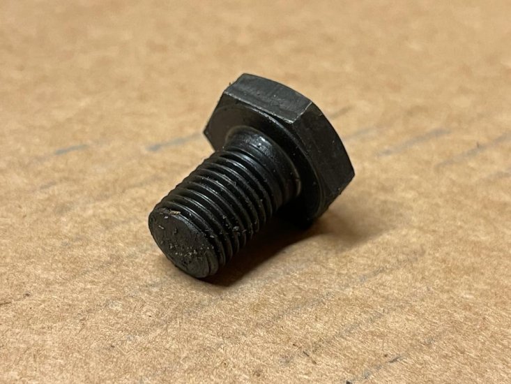 S/H - Flywheel Bolt Automatic (6 Cyl)