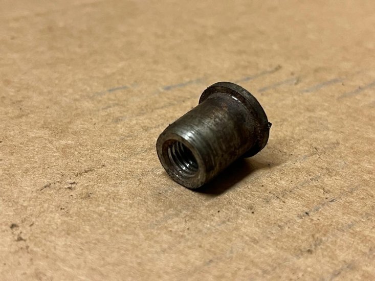 S/H - Flywheel dowel in centre (threaded)