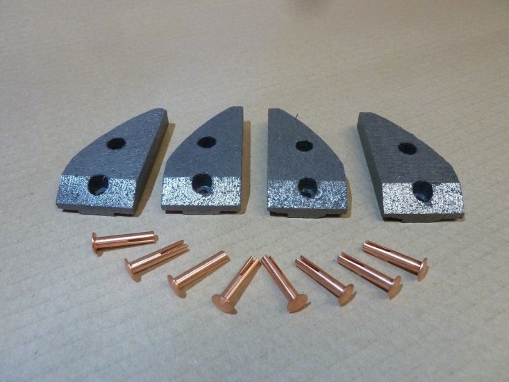 Handbrake Pad Set